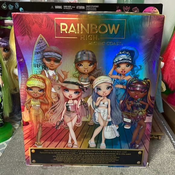 Brand New Rainbow High Pacific Coast Doll Phaedra Westward - Picture 4 of 4